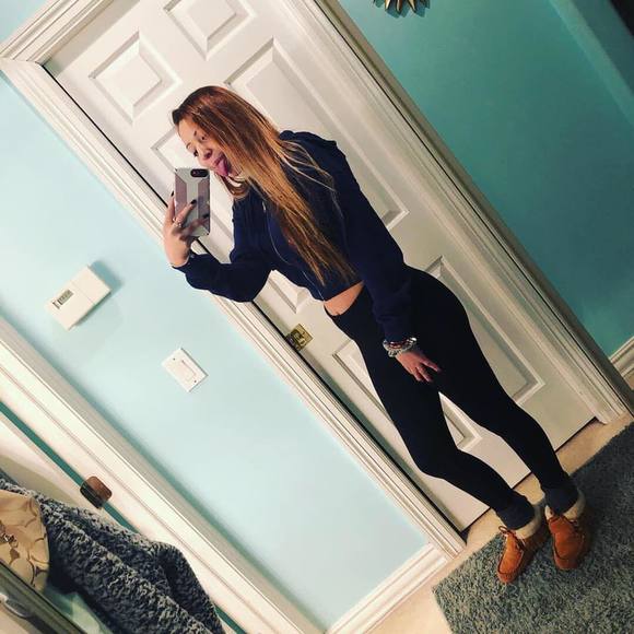 Meet your Posher, Zoey - Picture 1 of 1